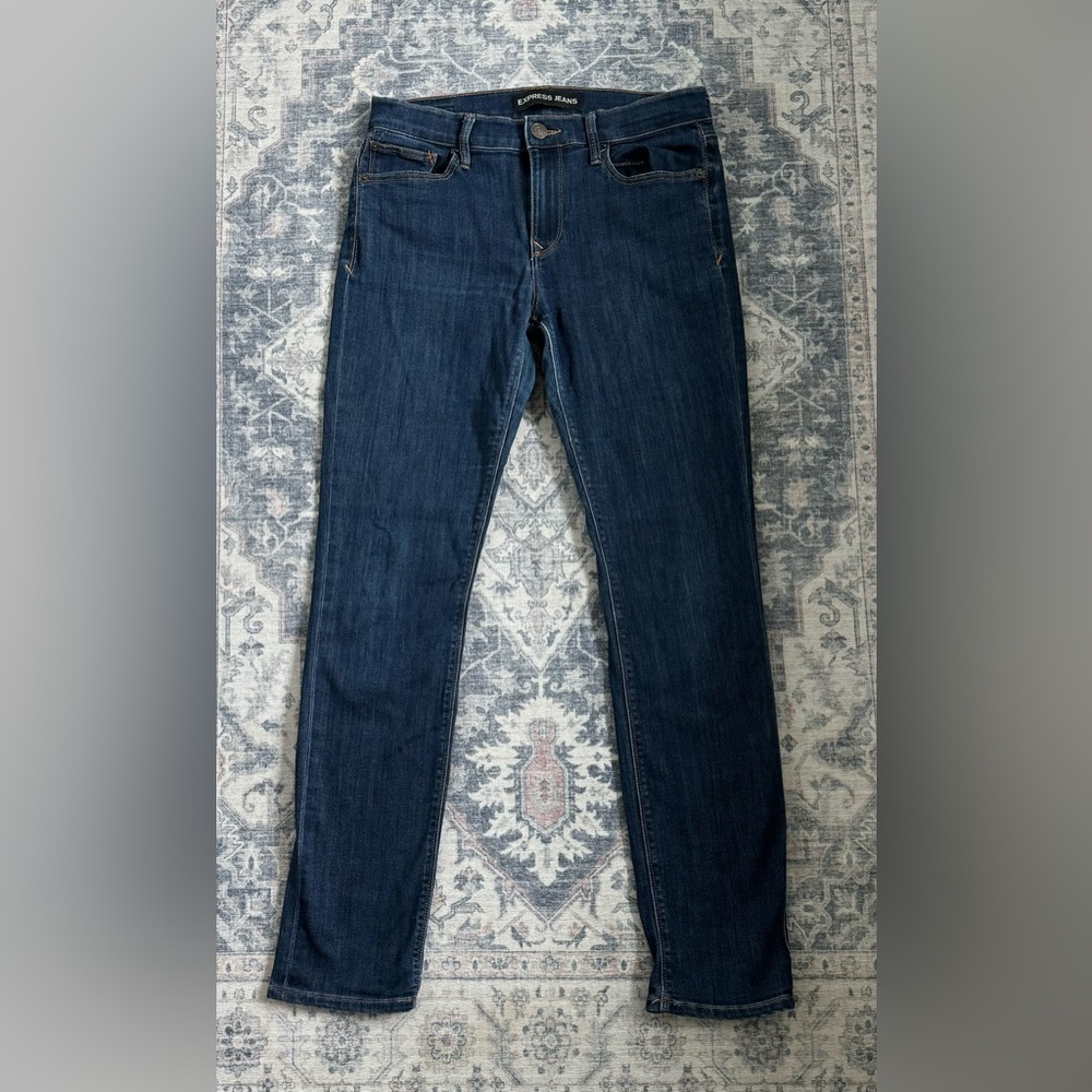 Express Mid-Rise Skinny Jean